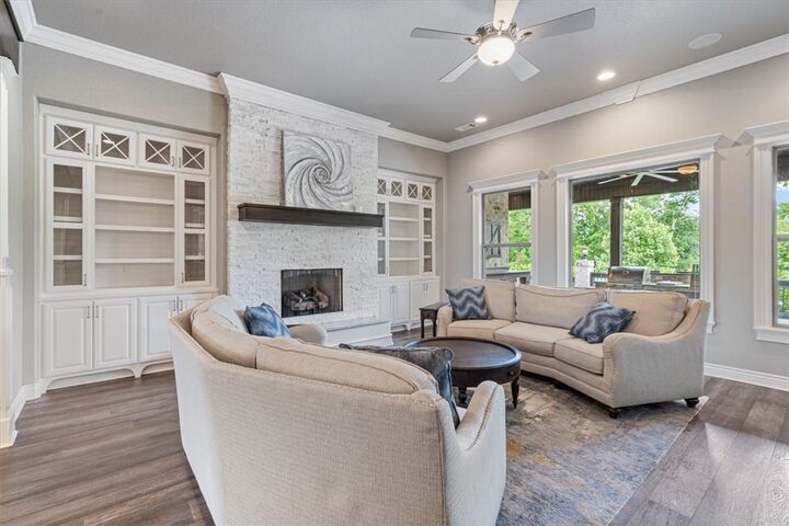 Property Photo: 702 Saddle Ridge Road AR 72712