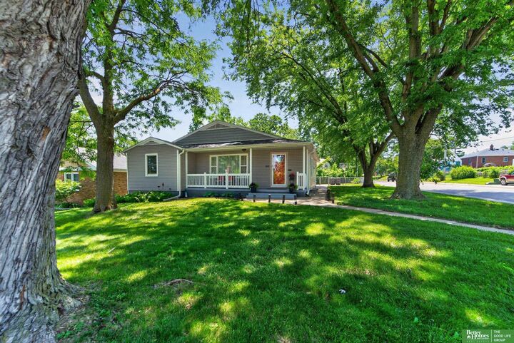 Property Photo:  4949 Emmet Street  NE 68104 