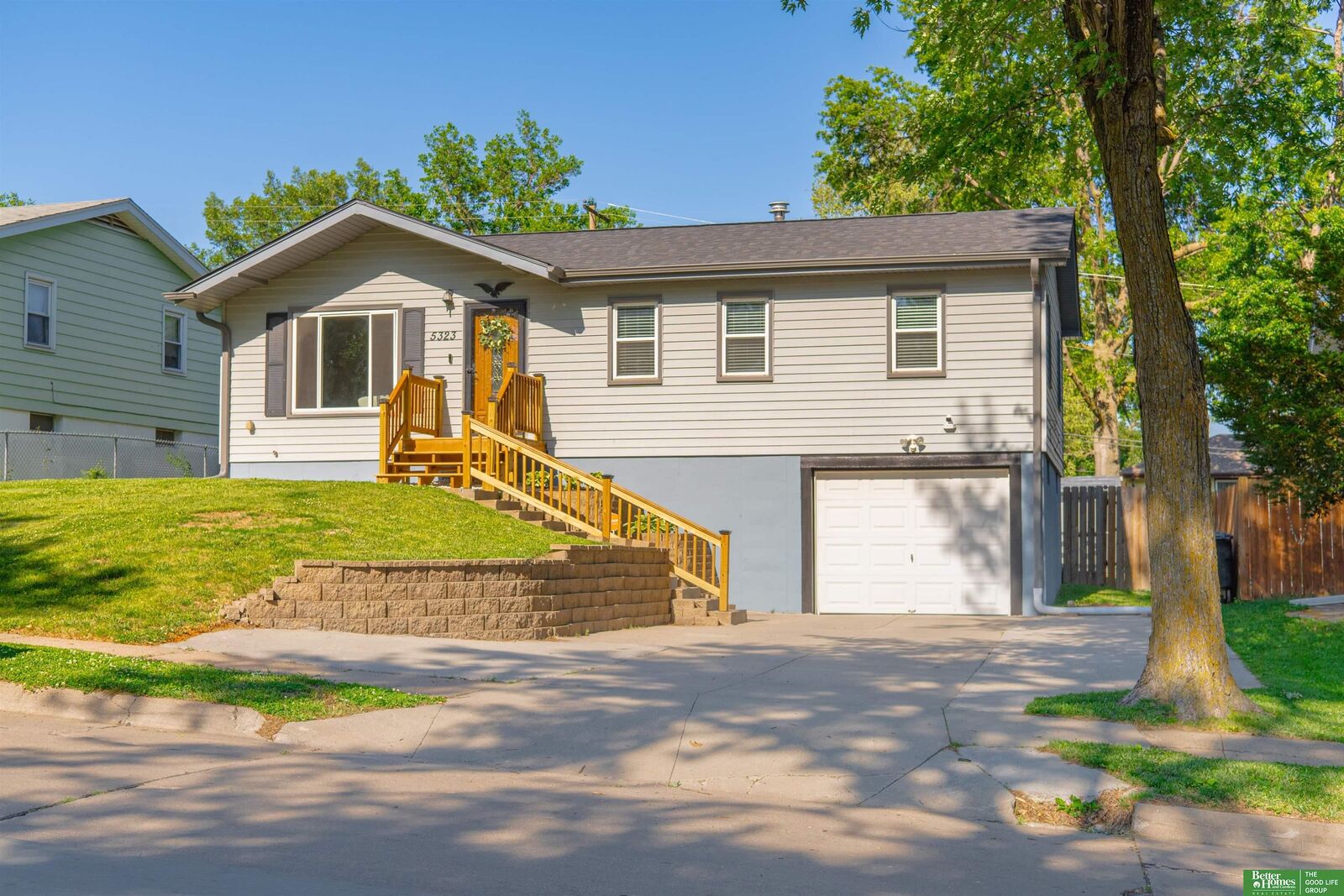 Property Photo: 5323 N 62nd Street NE 68104