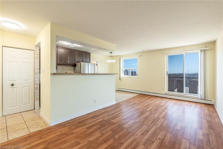 Property Photo: 851 Queenston Road 803 ON L8G 1B4