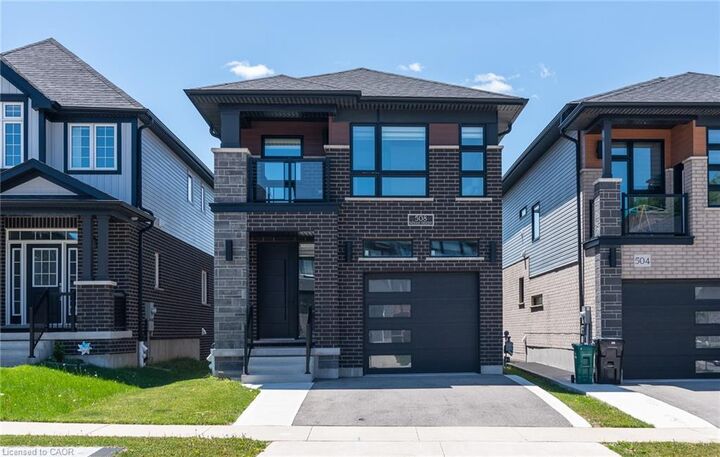 508 Nathalie Crescent — photo 1