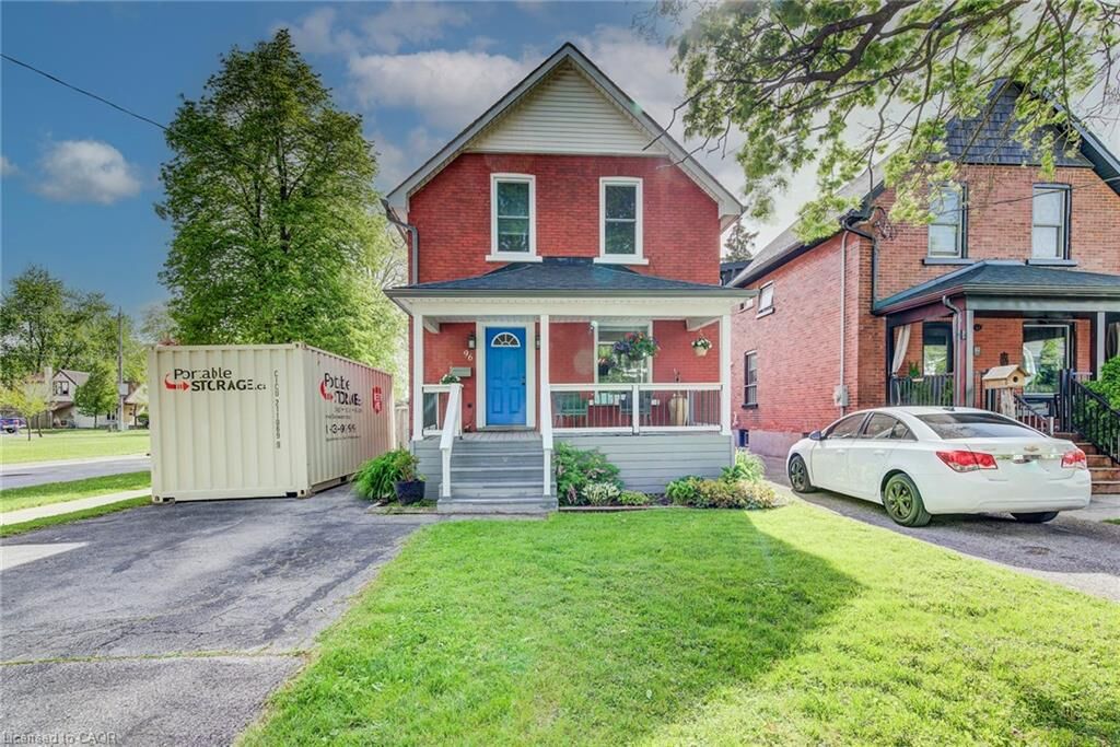 Property Photo: 96 Home Street ON N5A 1Z7