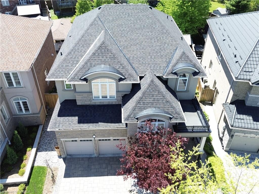 Property Photo: 12 Grandell Drive ON L9K 0H2