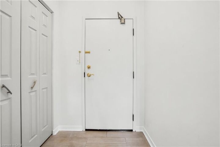 Property Photo:  23 Main Street 404  ON L9H 2P7 