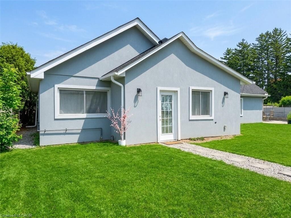 Property Photo:  251R King Street E  ON L8G 1L9 