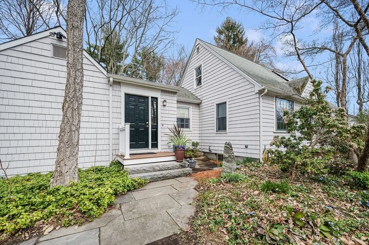 Property Photo: 210 Pleasant St MA 02771