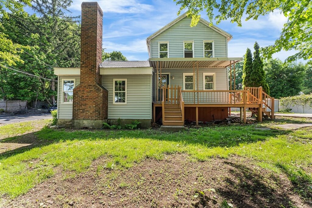 Property Photo: 1 Allen Ct MA 01752