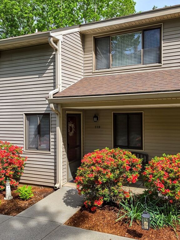 Property Photo:  119 Highwood Dr 119  MA 02038 