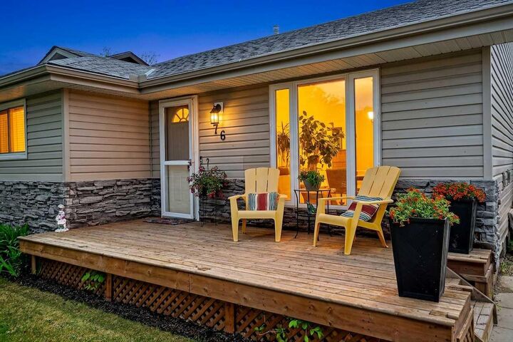 Property Photo:  76 Marquis Place SE  AB T4A 1Z1 