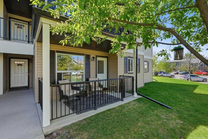 Property Photo: 8 Bayside Place 400 AB T1P 0E1