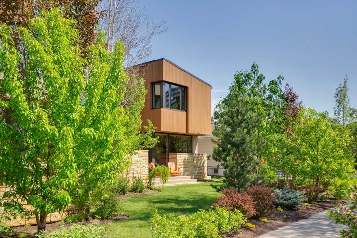 Property Photo: 3038 4 Street SW AB T2S 1X8