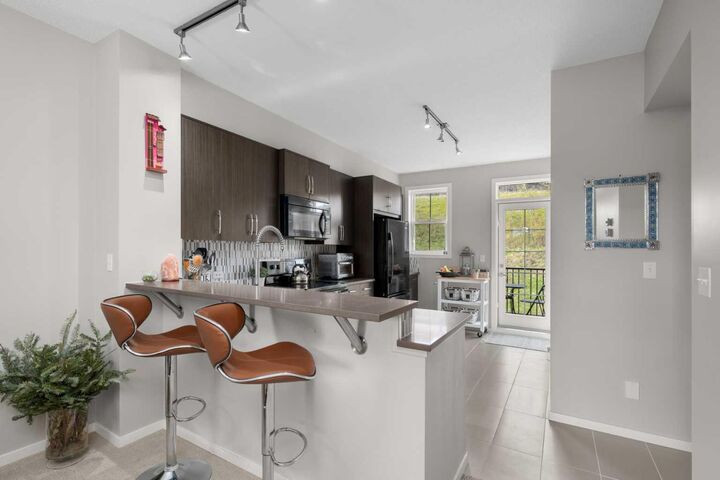 Property Photo:  162 Ascot Point SW  AB T3H 0X1 
