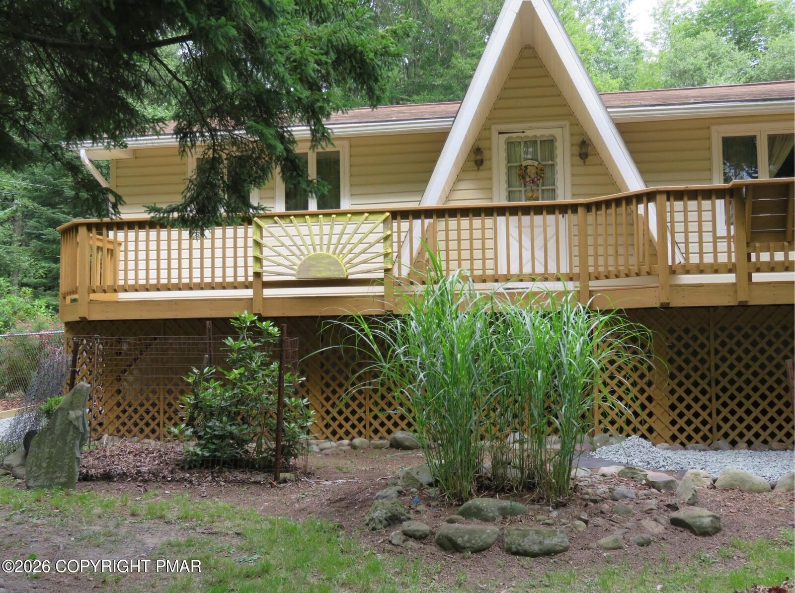 Property Photo:  104 Tepee Drive  PA 18347 