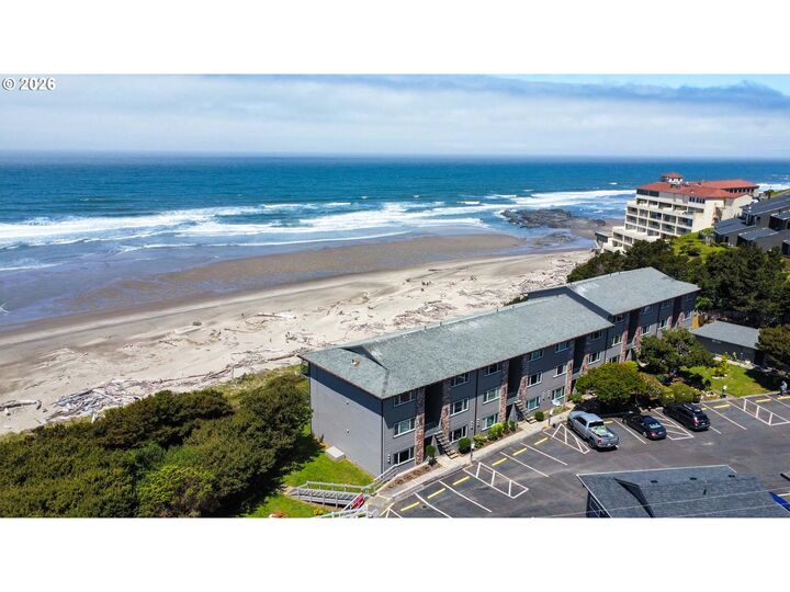 Property Photo: 4229 SW Beach Ave 9 OR 97367