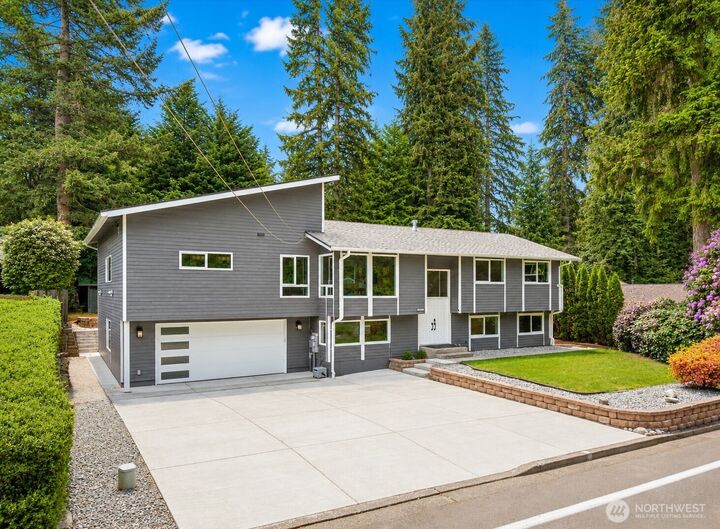 Property Photo: 9014 171st Avenue NE WA 98052