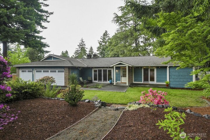 Property Photo:  3706  47th Avenue Ct NW  WA 98335 