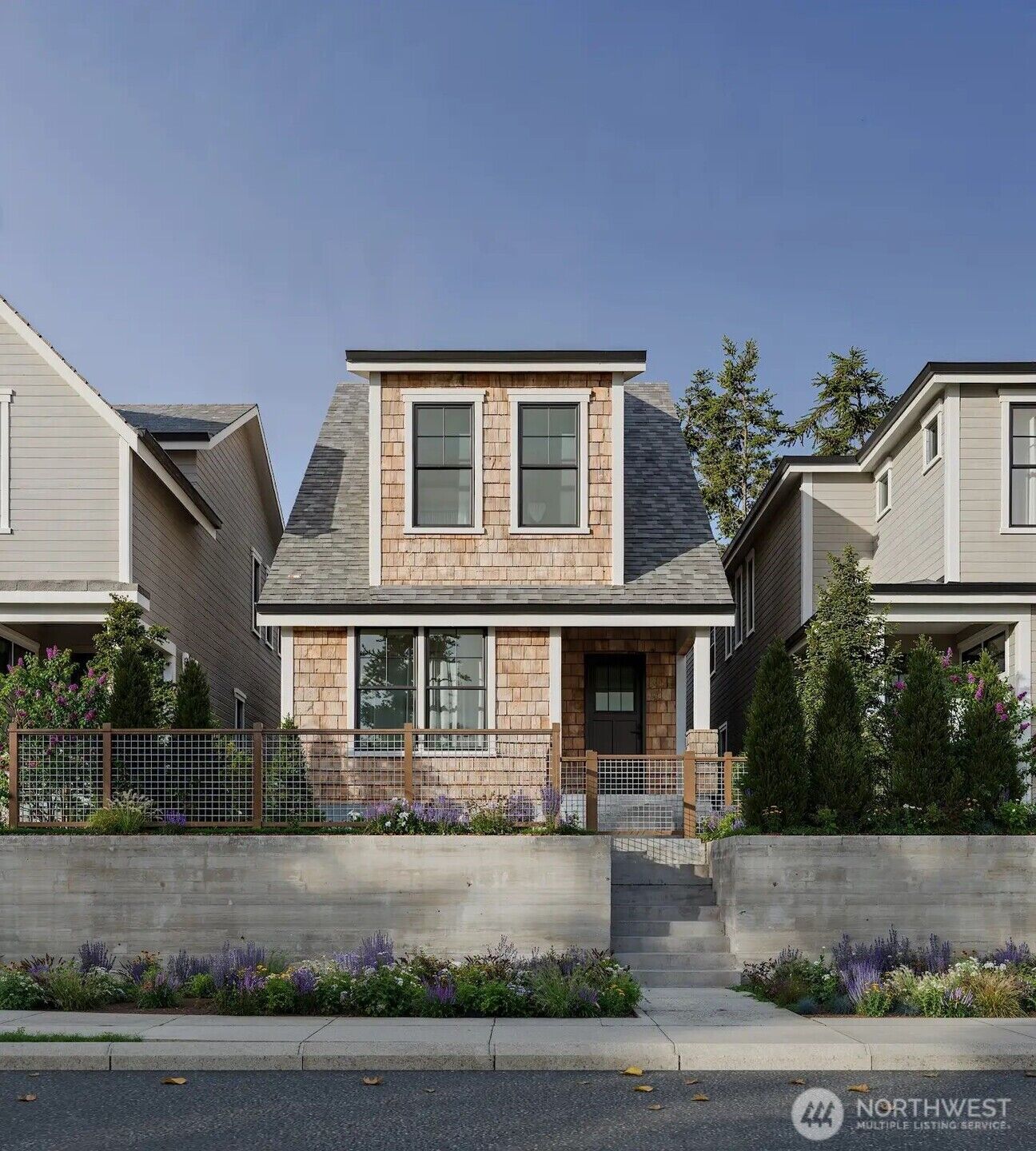 Property Photo:  9327  126th Avenue NE  WA 98033 