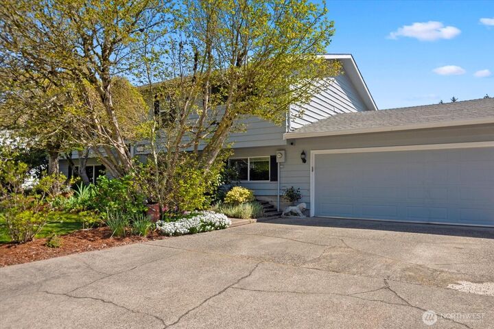 Property Photo: 17631 69th Place W WA 98026