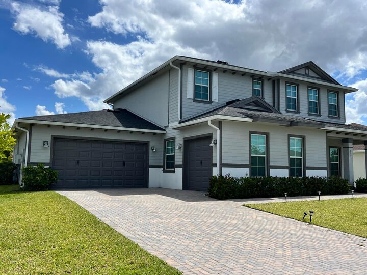 Property Photo:  686 Hookline Circle  FL 33470 