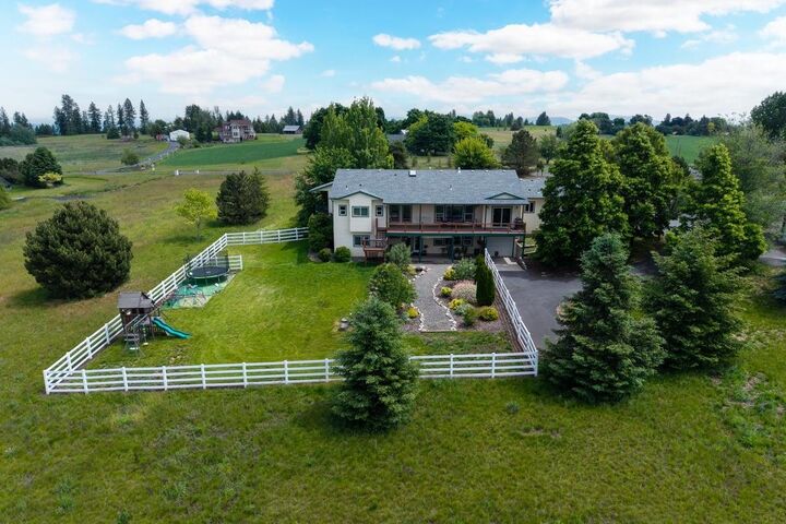 Property Photo:  4620 E Orchard Rd  WA 99217 