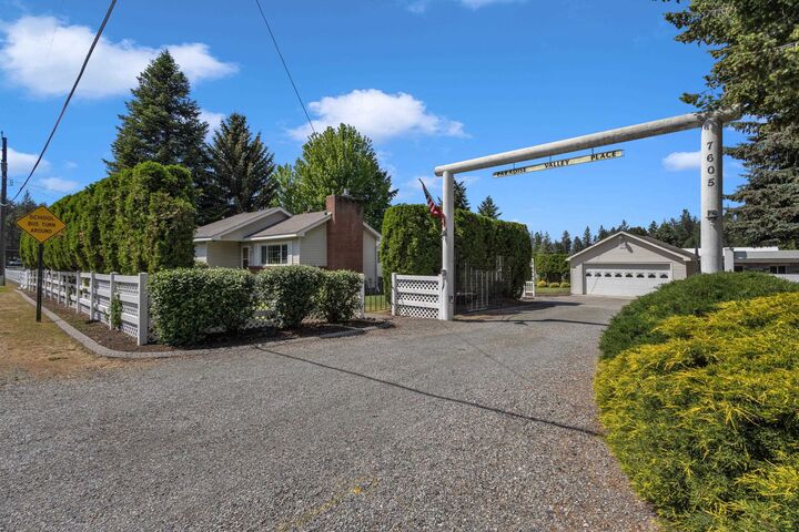 Property Photo: 7605 E 18th Ave WA 99212