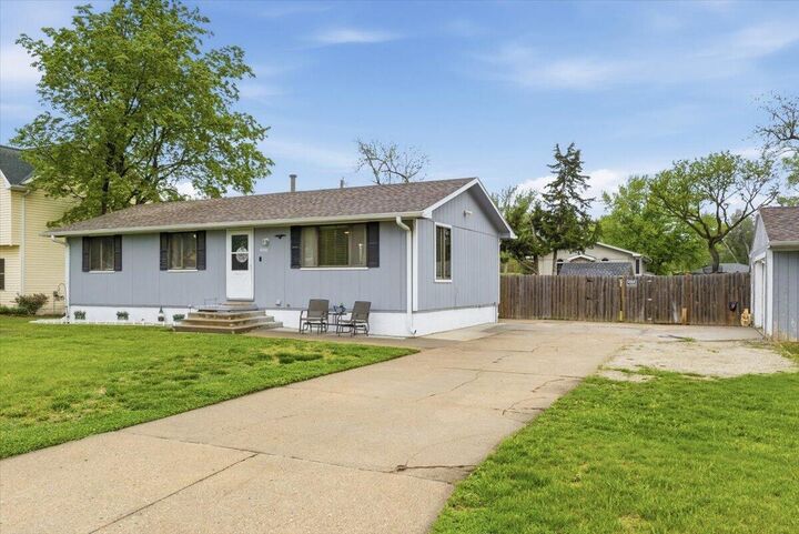 Property Photo:  4048 Avenue E  IA 51501 