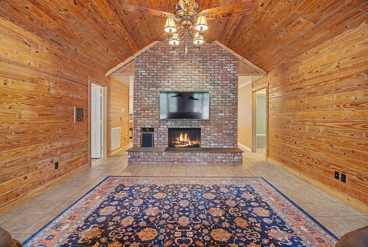 Property Photo:  2114 Shadybrook Lane  AL 36303 