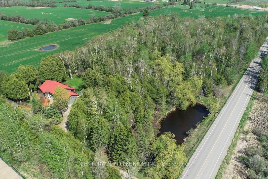 Property Photo: 18599 Horseshoe Hill Road ON L7K 2B9