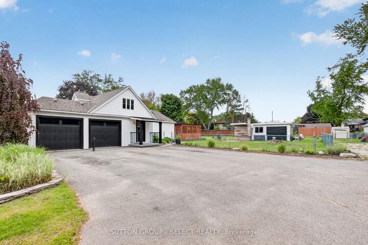 Property Photo: 111 Kittridge Avenue E ON N7G 2A9