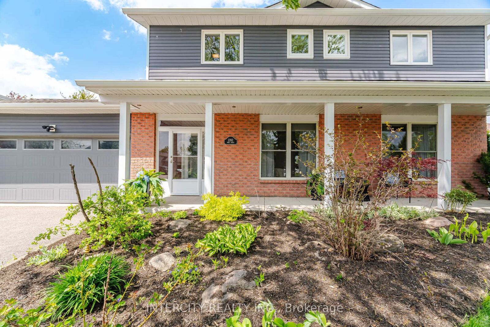 Property Photo: 2262 Webb Street ON L9S 1K7