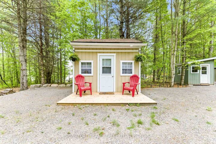 Property Photo: 3191 Mountainview Road ON K0J 2A0