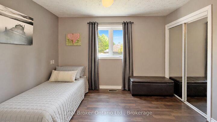 Property Photo: 11 James Street W ON N0G 1M0