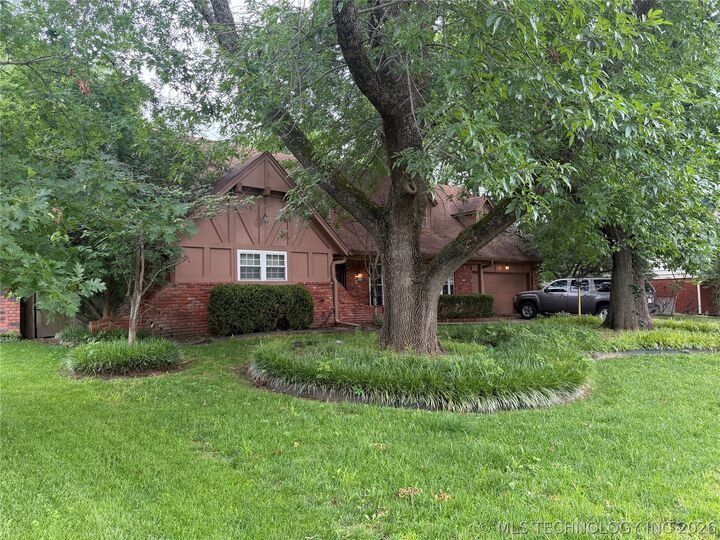 Property Photo:  7312 E 68th Place  OK 74133 