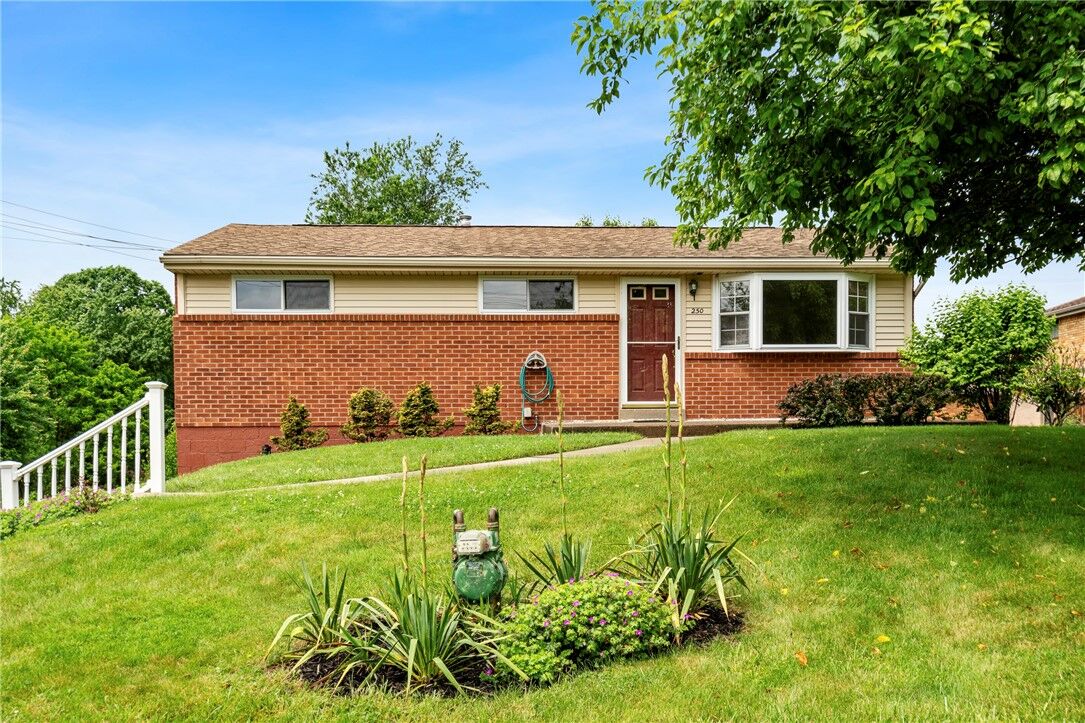 Property Photo:  250 Burch Dr  PA 15108 