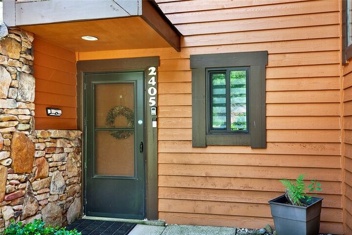 Property Photo: 2405 Swiss Mountain Dr PA 15622
