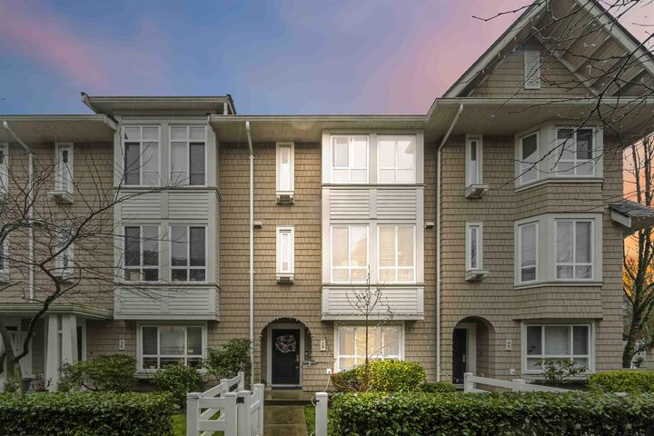 Property Photo:  2418 Avon Place 39  BC V3B 0C7 