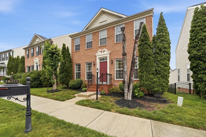 Property Photo:  16311 Catenary Drive  VA 22191 