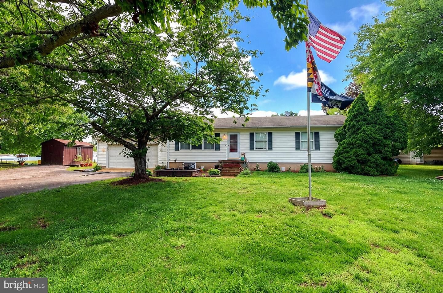 Property Photo:  25287 Pinto Drive  MD 20636 