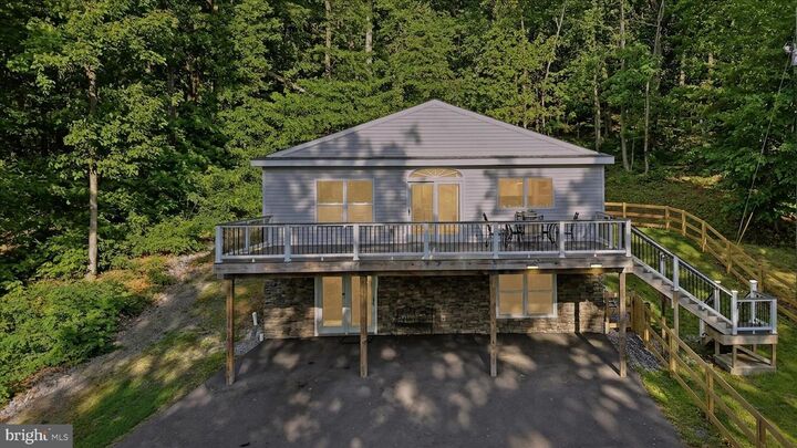 Property Photo: 500 Delicious Road VA 22642
