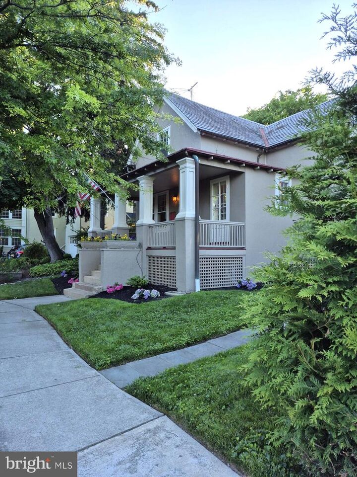 Property Photo:  7 Sergeant Street  NJ 08540 