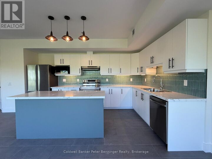 Property Photo: 604 South Queen Street South 401 ON N0G 2N0