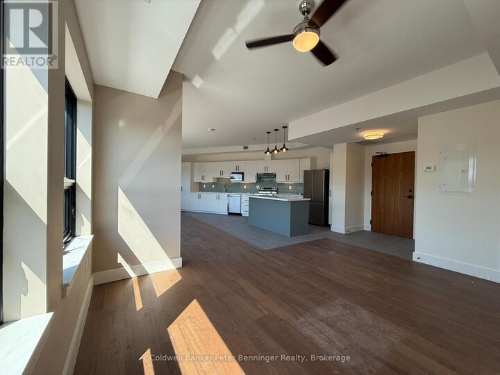 Property Photo: 604 South Queen Street South 405 ON N0G 2N0