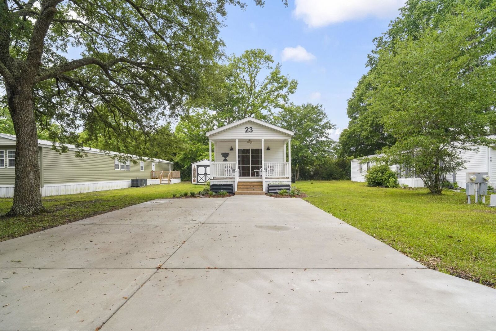 Property Photo: 23 Crooked Island Circle SC 29576