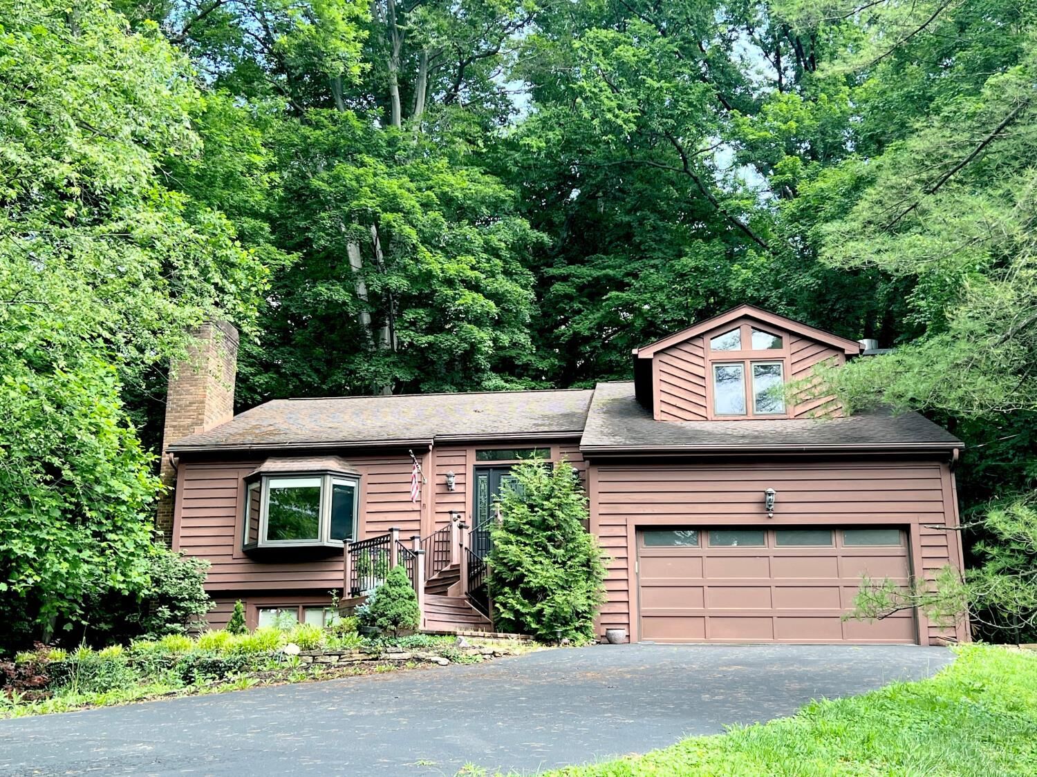 Property Photo:  758 Old Indian Hill Road  OH 45174 