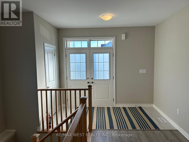 Property Photo: 292 Springfield Crescent ON L0M 1S0