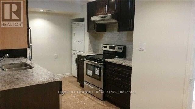 Property Photo:  144 Shaftsbury Avenue  ON L4C 0G2 