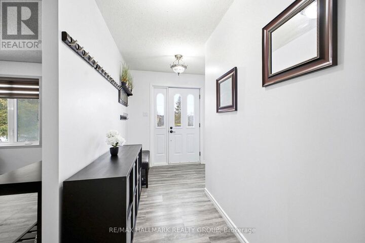 Property Photo: 2740 Lockwood Lane ON K4C 1B6
