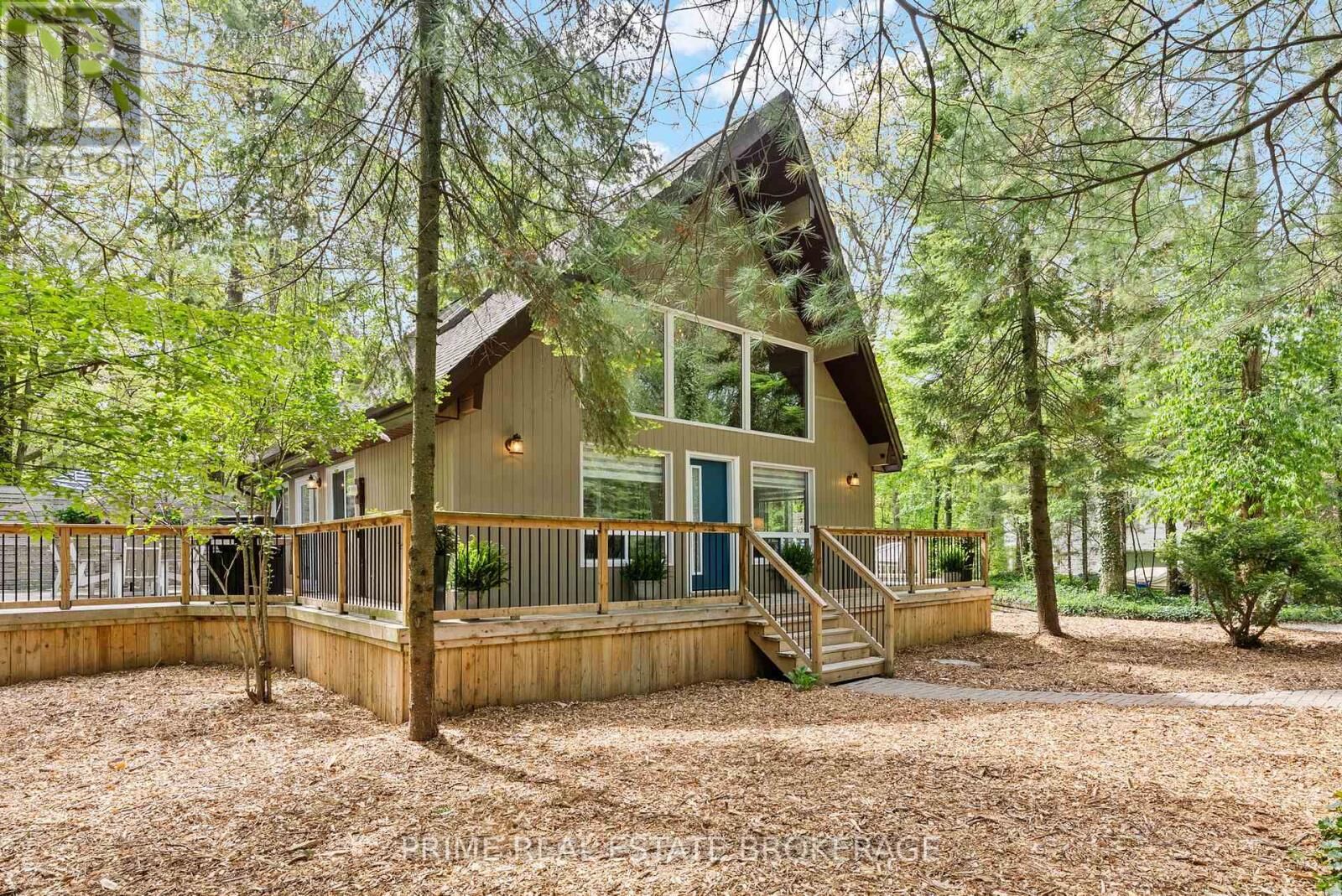 Property Photo:  10291 Pines Parkway  ON N0M 1T0 