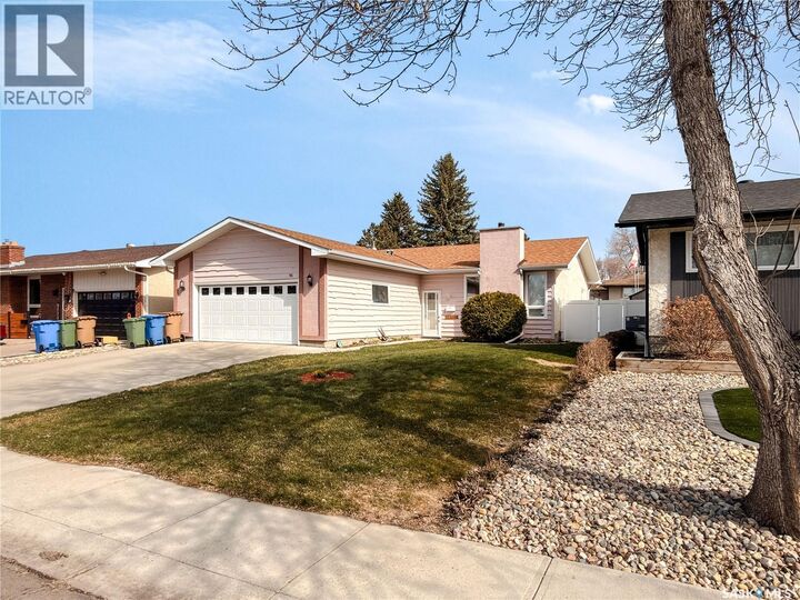 Property Photo:  95 Pappas Crescent  SK S4R 7G7 