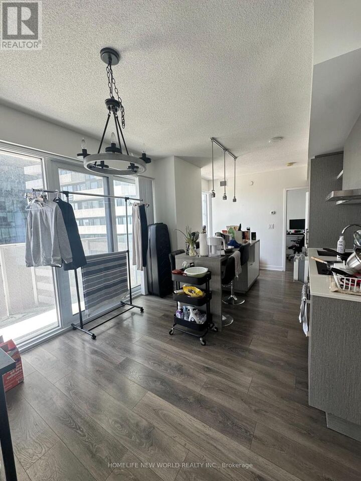 Property Photo: 88 Harbour Street 1610 ON M5J 0C3